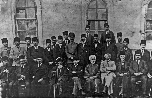 Anadolu’ da kongreler düzenledi