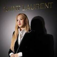 Embajadora de Yves Saint Launret (YSL)