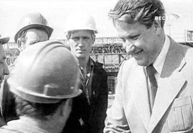 начало партийной работы