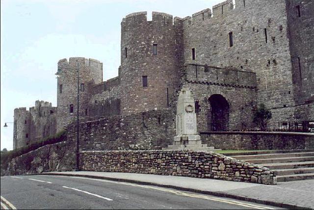 Building of the Norman Castles
