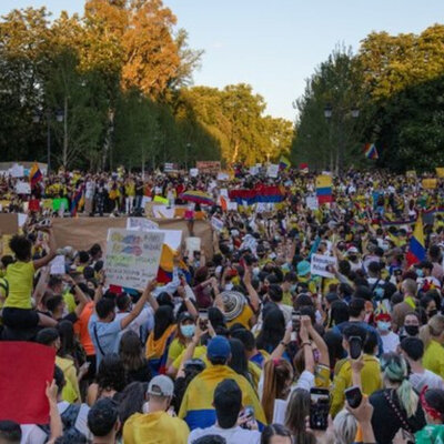 Timeline: PORTADAS EN LAS PROTESTAS DE CALI 2021 ADN