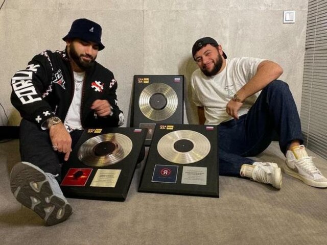 Выпуск синглов