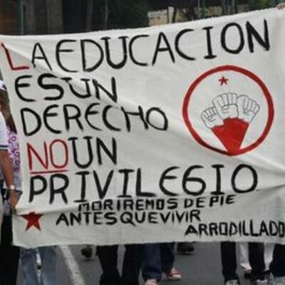 Timeline: Derechos de la Educación en Colombia
