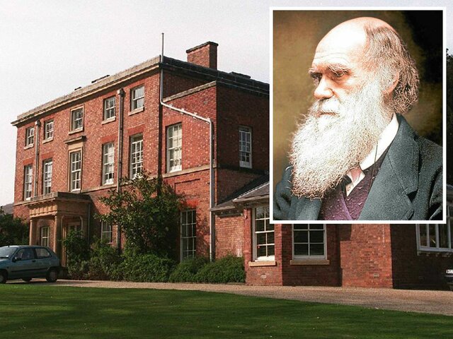 Nacimiento de Charles Darwin