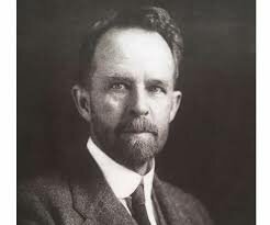 THOMAS HUNT MORGAN