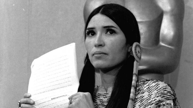 Sacheen Littlefeather makes a speech at the Academy Awards for Marlon Brando.