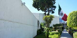 Bomba en la embajada de México en Guatemala