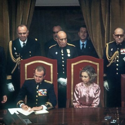 Timeline: EJE CRONOLÓGICO UNIDAD 12.1: El proceso de transición a la democracia y la Constitución de 1978