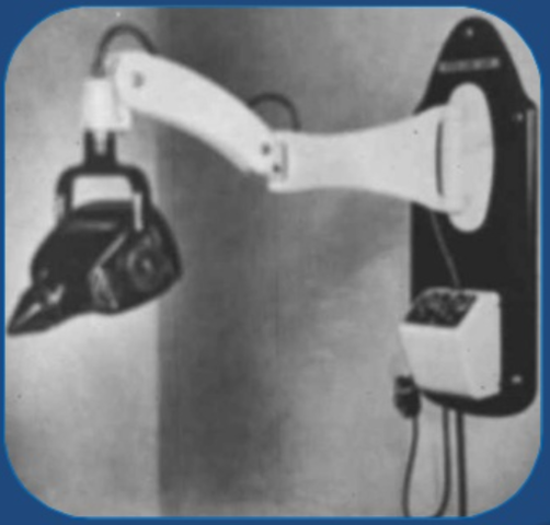 Primer aparato dental de rayos r. con kilovoltaje variable.