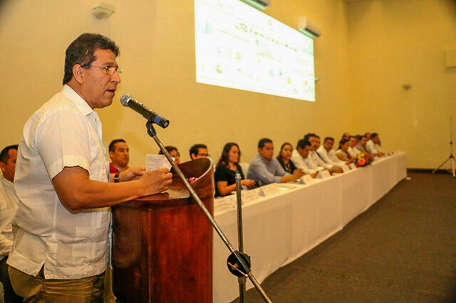 Noveno Congreso Nacional en Ixtapa, Zihuatanejo, Guerrero.