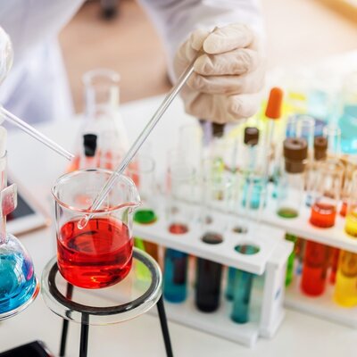 Timeline: Aportaciones a la química generadas en México