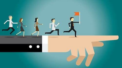 Hernández señala  que, la Gestión Intergubernamental (GIG) “…son las transacciones diarias o relaciones informales entre los elementos gubernamentales