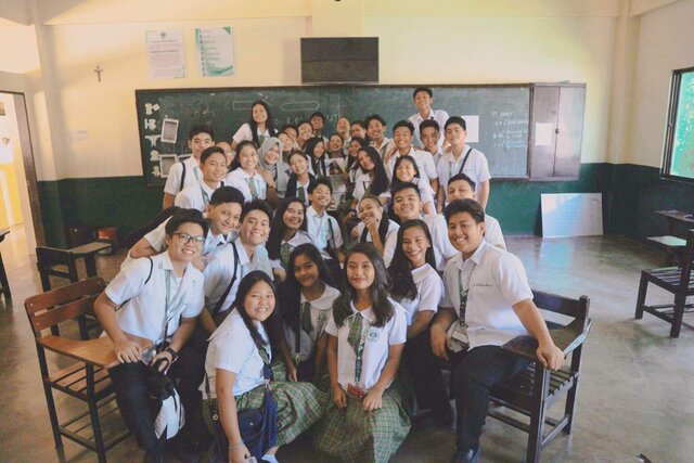 El meu companys en l'escola amb la nostra professora