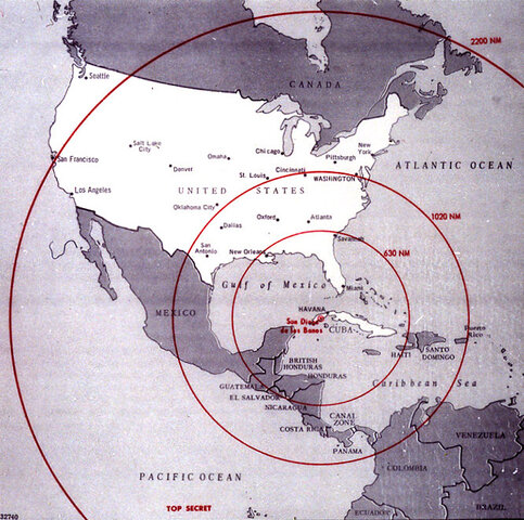COMIENZO DE LA CRISIS DE LOS MISILES DE CUBA