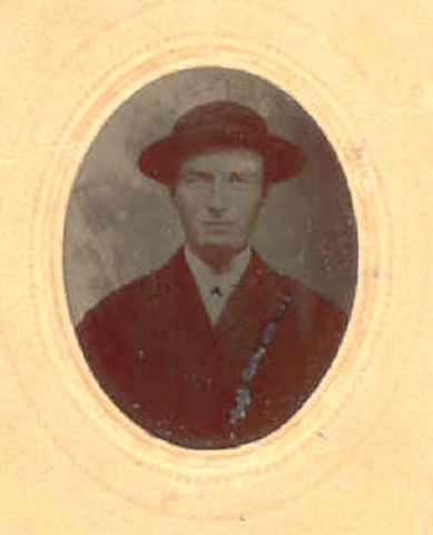 John White returns to Ranoke