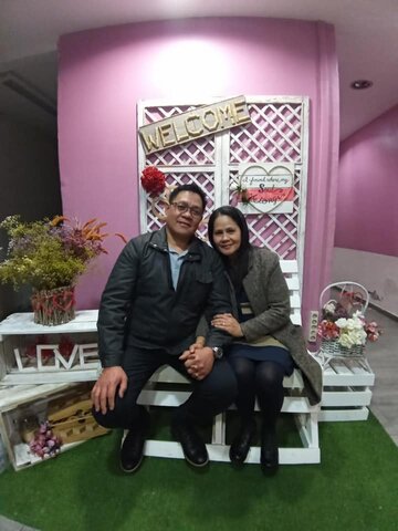 Madrasta i Pare van a Barcelona