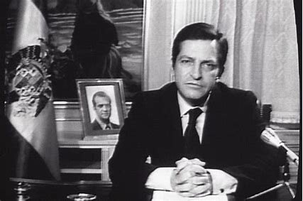 Dimisión de Adolfo Suárez.