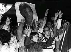 Segunda legislatura de Felipe González con mayoría absoluta