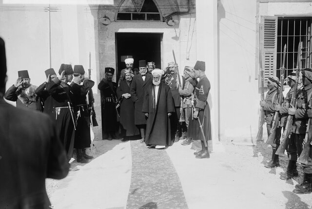 The McMahon‐Hussein Correspondence