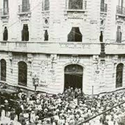 Timeline: RECONSTRUCCIÓN NACIONAL