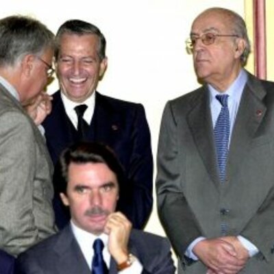 Timeline: GOBIERNOS DEMOCRÁTICOS