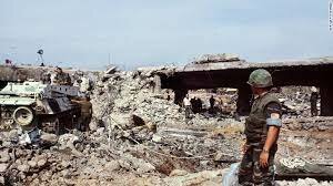 Suicide bombers attack U.S. Marines in Lebanon (1983)