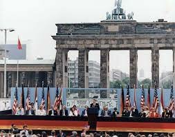 Berlin Wall Speech in West Berlin (1987)