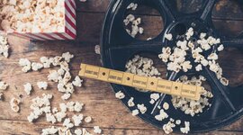 Timeline: El cine. Oziel Hernandez, Dioslymar Plaza, Ana Rivas y María Vásquez 5"C"