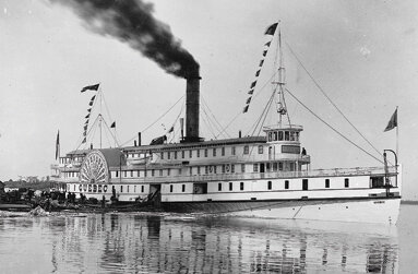 premier bateau a vapeur mise en service sur le Fleuve Saint-Laurent
