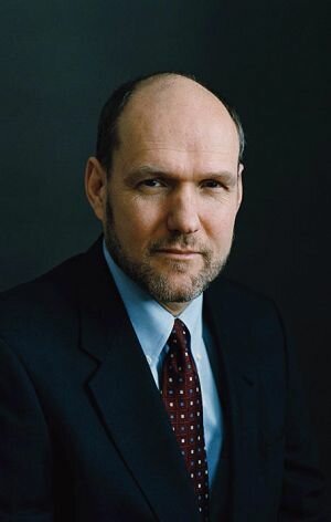 Enfoques y debates princip.: Stephen Walt (Estadounidense, 1955)