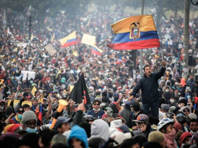 Democracia en el Ecuador en 1998