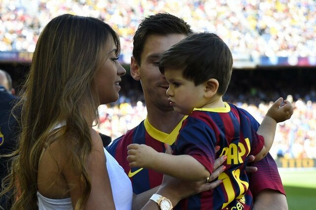 His first son Thiago was born
