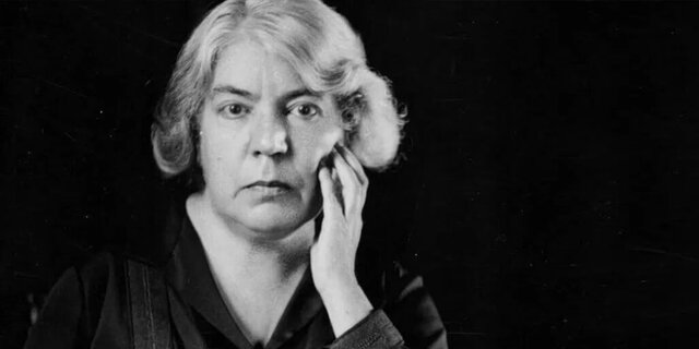 Grazia Deledda vince il Nobel (Letteratura)