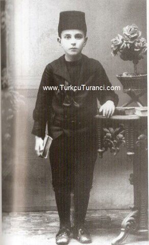 Atsız'ın Okul Yılları