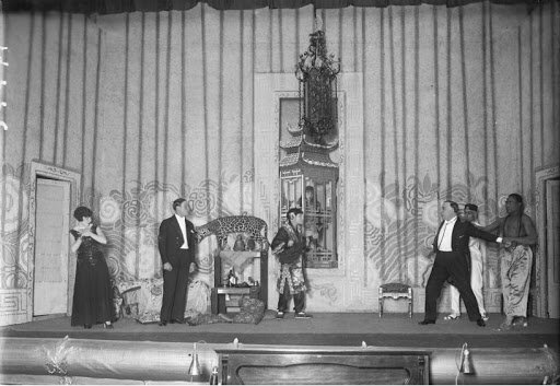 Teatro Español: teatro social.