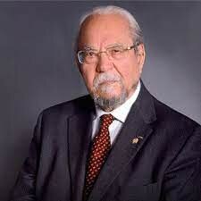 EMEKLİYE AYRILMASI VE TARİH BÖLÜMÜNÜ KURMASI