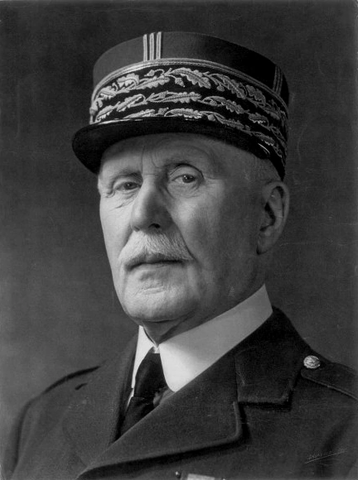 Conferimento dei pieni poteri a Petàin in Francia