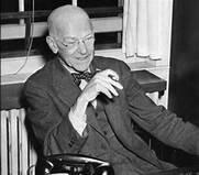 George Elton Mayo (26 de diciembre 1880, Adelaida, Australia - 7 de septiembre 1949)