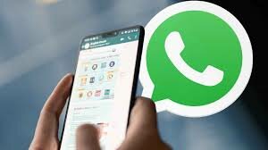 Comienzos de la mensajería instantánea en teléfonos móviles. Nace Whatsapp.