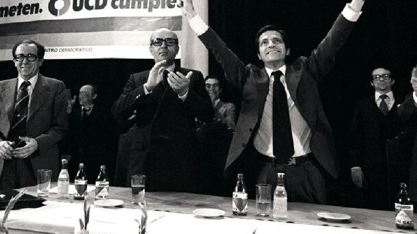 Legalización del PCE. Elecciones a Cortes Constituyentes.