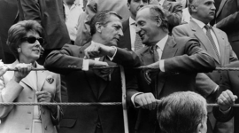 Timeline: Transición y gobiernos democráticos.