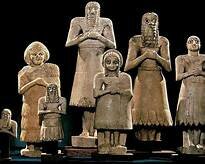 Los primeros personajes llamados Sumerios se trasladaron a Mesopotamia