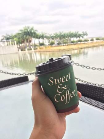 LOCALES EN PLAZA LAGOS, ALBORADA Y CENTRO DE CONVENCIONES