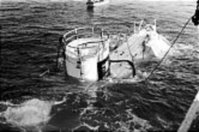 The US navy lowered SeaLab II was lowered off the coast of San Diego to see if divers could be sustained on a helium-oxygen mix.