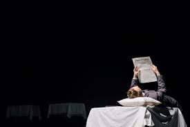 Ricardo Reis lê sobre o Golpe Militar