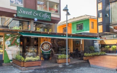 segundo localEn el año 2000 se inagura el segundo local en Malecon 2000, para estar más cerca de sus cliente