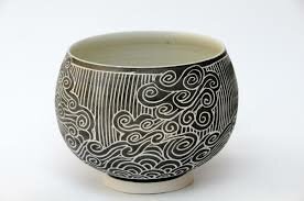 ENGALBA NEGRA SOBRE PORCELLANA