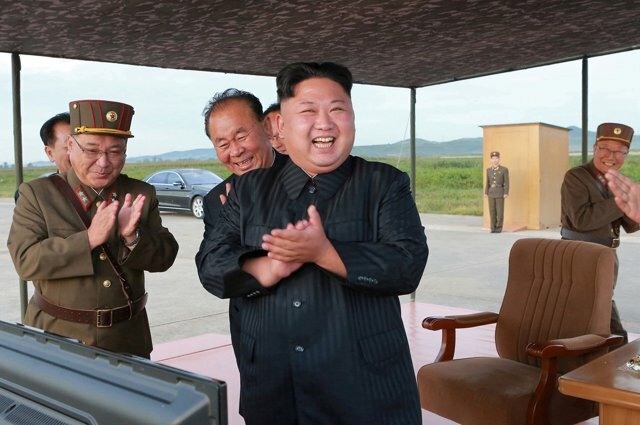 Kin Jong Un mantiene su pulso nuclear