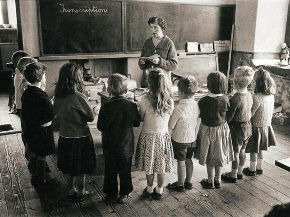 Maestre e l'ormai sessista affermazione "Madri del popolo"