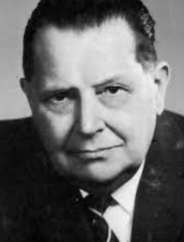 Ludwing Von Bertalanffy